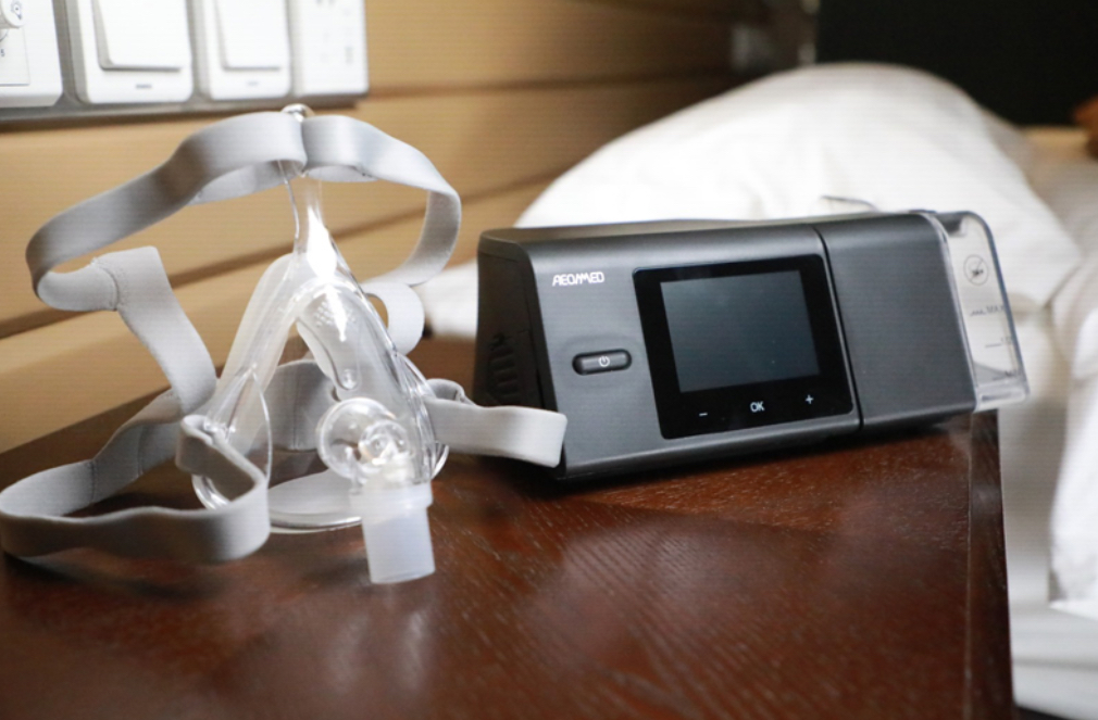 AeonMed AS 100C CPAP CİHAZI NEMLENDİRİCİLİ+MASKE